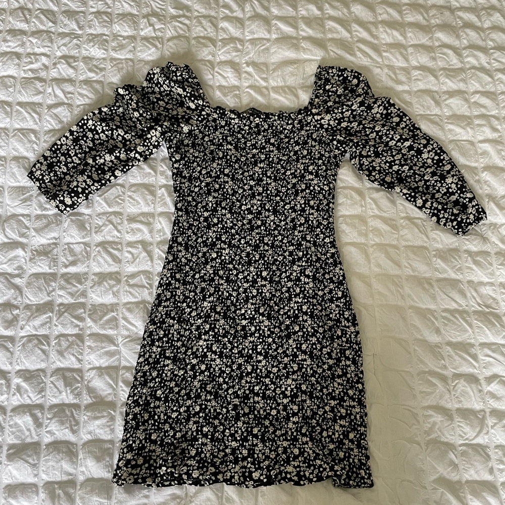 Abercrombie & Fitch Black Floral Off-Shoulder Dress